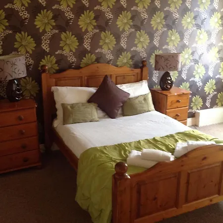 Inn Black Bull 2*